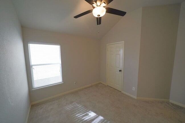 Building Photo - Gorgeous Single Story Home in Cibolo! Real...