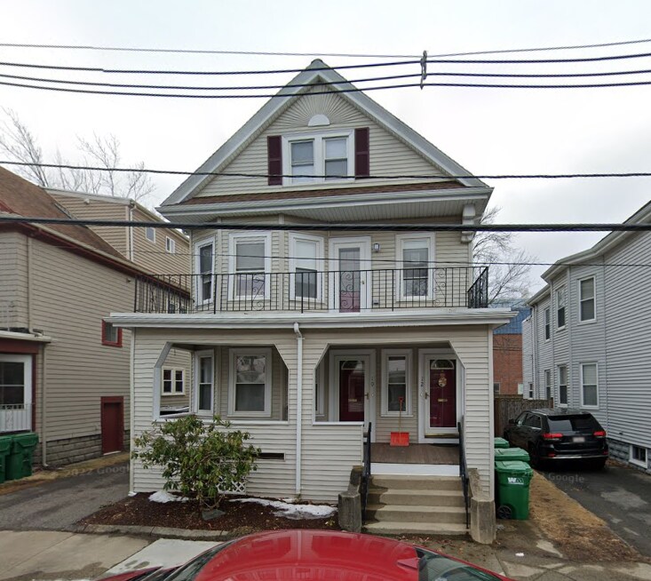 Building Photo - 12 Berwick Rd