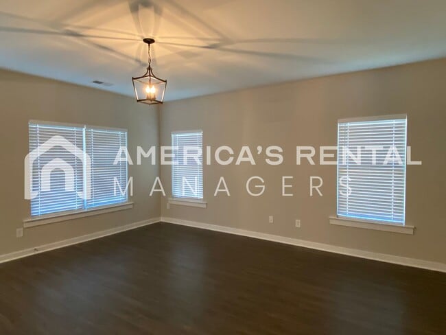 Building Photo - Home for rent in Brookwood, AL! Available to View!