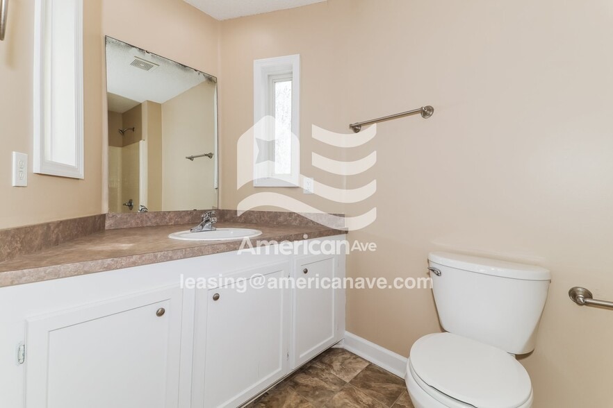 Building Photo - 6 Ashley Brook Ct