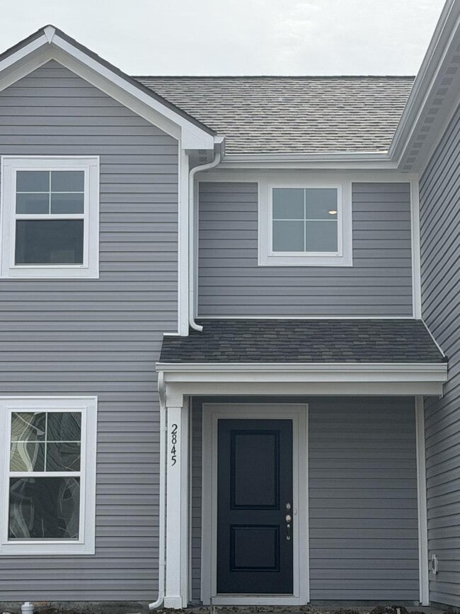 Building Photo - 2845 Ruby Blvd