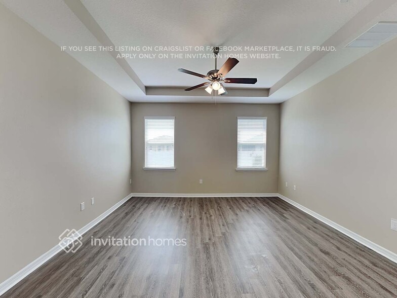 Building Photo - 15633 Trinity Fall Way