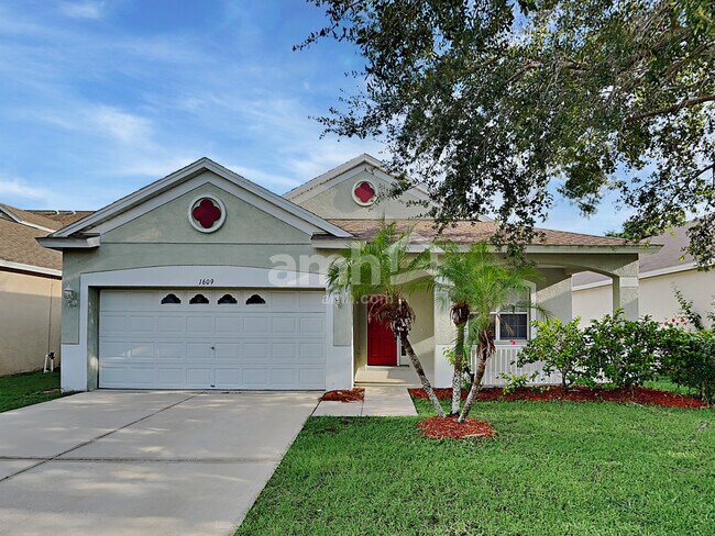 Primary Photo - 1609 Delano Trent St