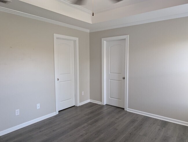 Building Photo - Coming Soon! Charming 2 story, 3 bedroom ,...