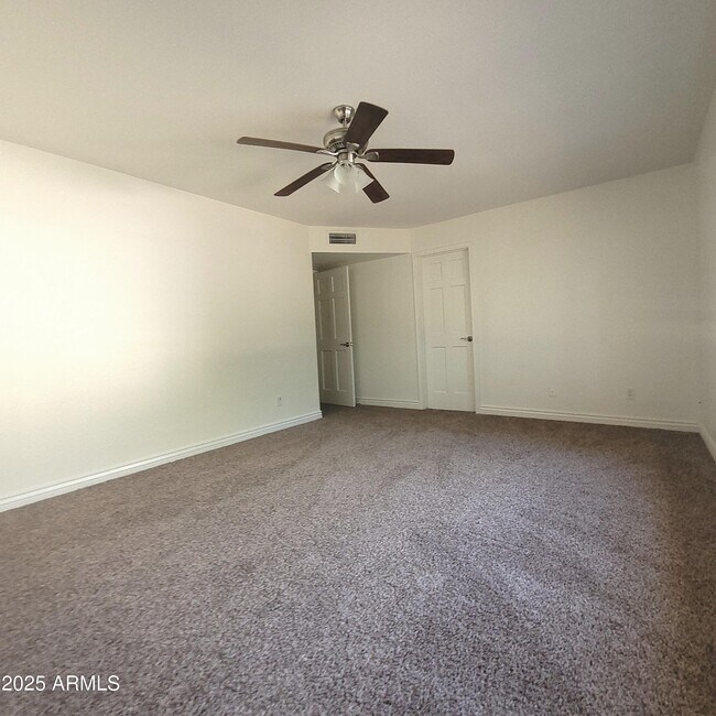 Building Photo - 8329 E San Simon Dr