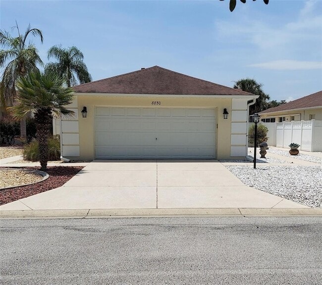 Building Photo - 8830 SE 167th Mayfield Pl