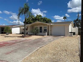 Building Photo - 3300 Thorny Ridge Dr