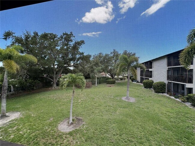 Building Photo - 7205 Curtiss Ave