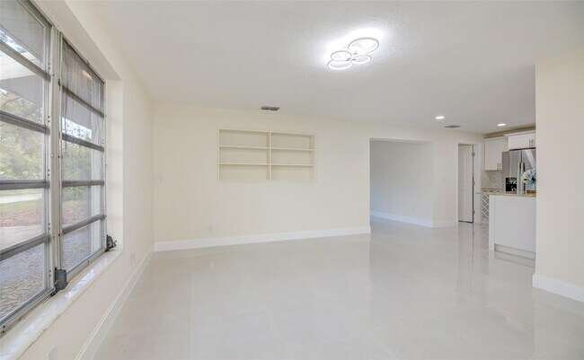 Building Photo - 3105 18th St