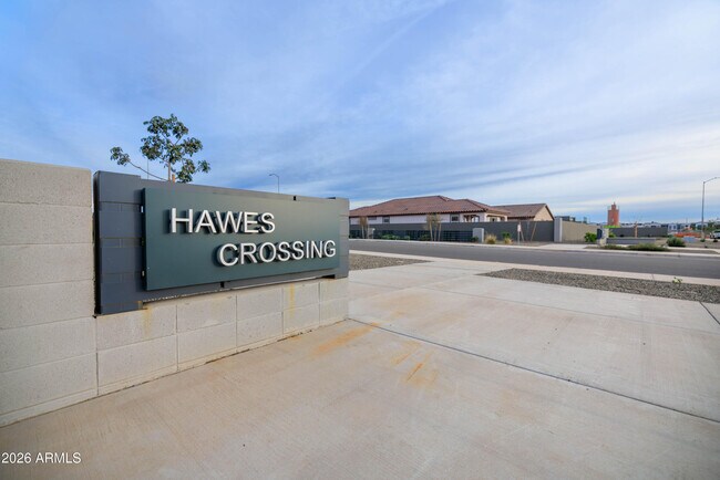 Building Photo - 8149 E Petunia Ave