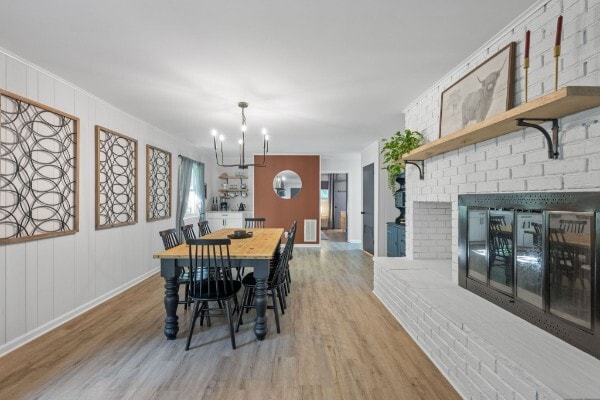 Dinging Room - 1220 Franklin Dr