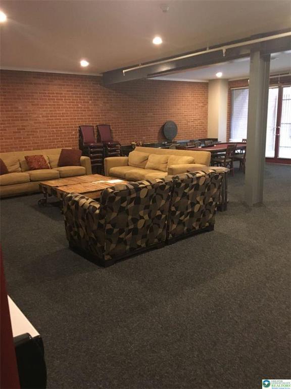 Building Photo - 11 W 2nd St