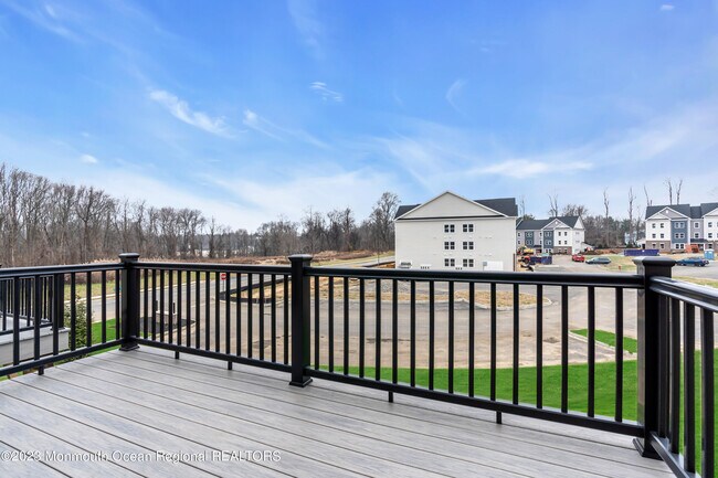 Building Photo - 5 Blaisdell Ct