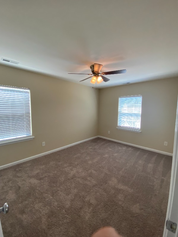 Building Photo - 105 Saltybrook Ln