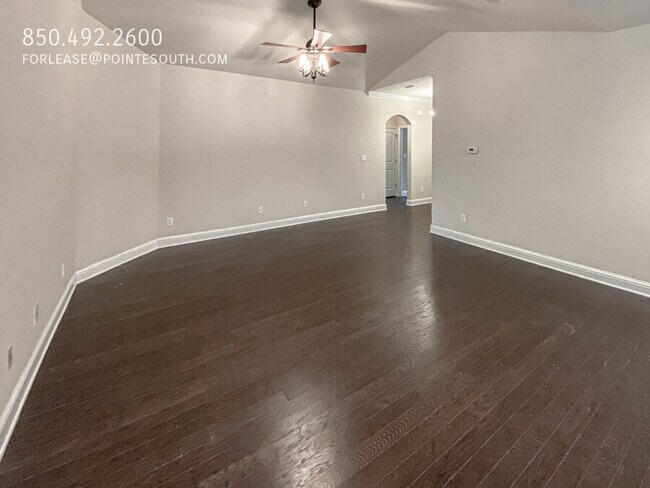 Building Photo - 10686 Dunmore Dr