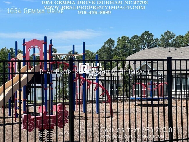Building Photo - 1054 Gemma Dr