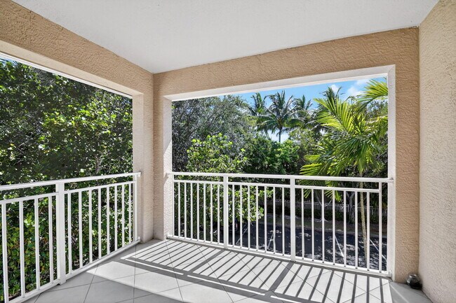 Building Photo - 6511 Emerald Dunes Dr