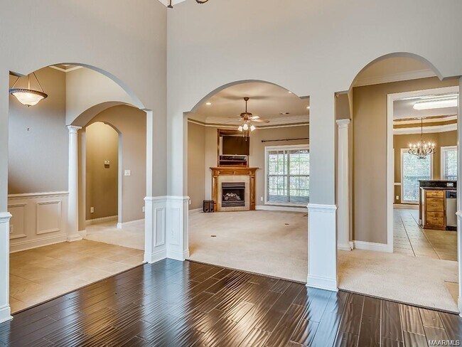 Building Photo - 536 Jasmine Trail