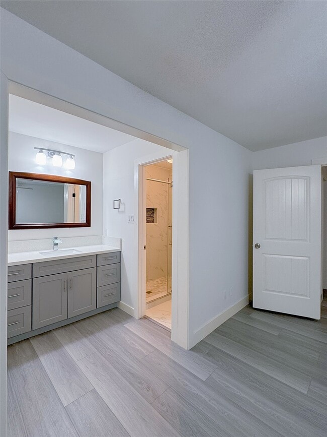 Building Photo - 22206 Goldstone Dr