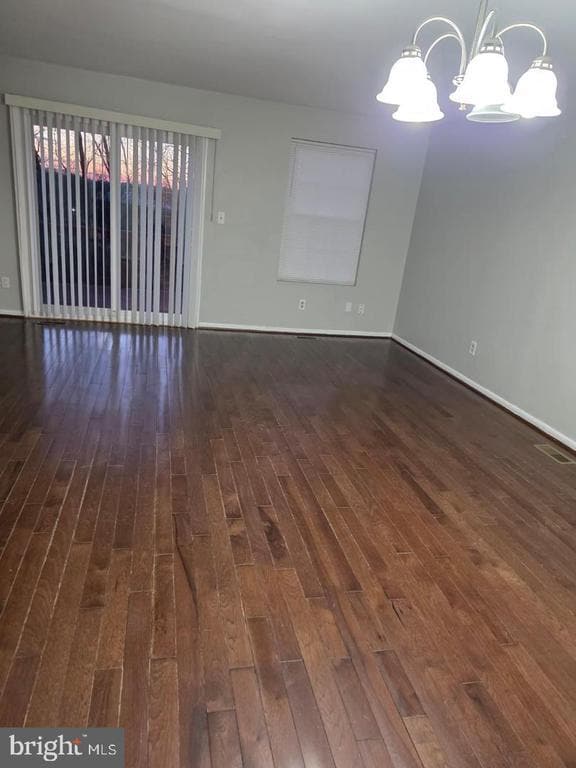Building Photo - 20 Delafield Ct