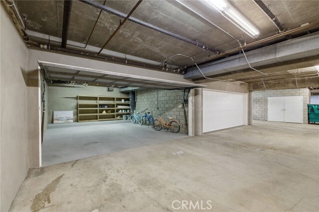Building Photo - 720 Manhattan Beach Blvd