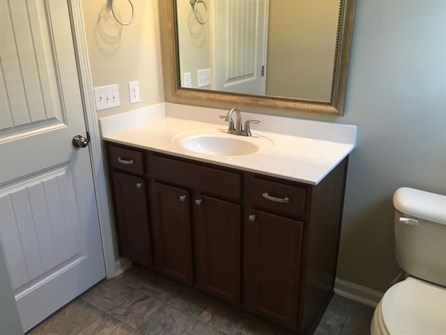 Building Photo - 1389 Castleoak Dr