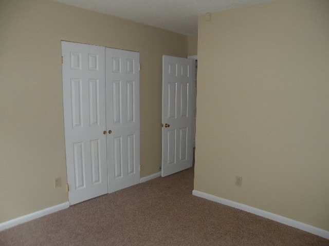 Building Photo - Charming family home!