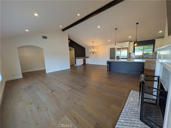 Building Photo - 310 Marion Blvd