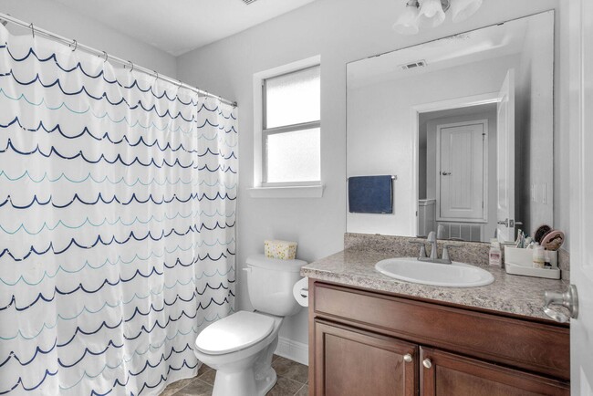Building Photo - 2892 Shoni Dr