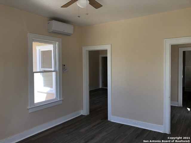 Building Photo - 411 Canton-