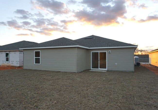 Building Photo - 4 Bedroom FOR RENT in Milton, FL