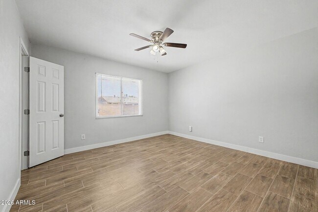 Building Photo - 6536 W Turney Ave