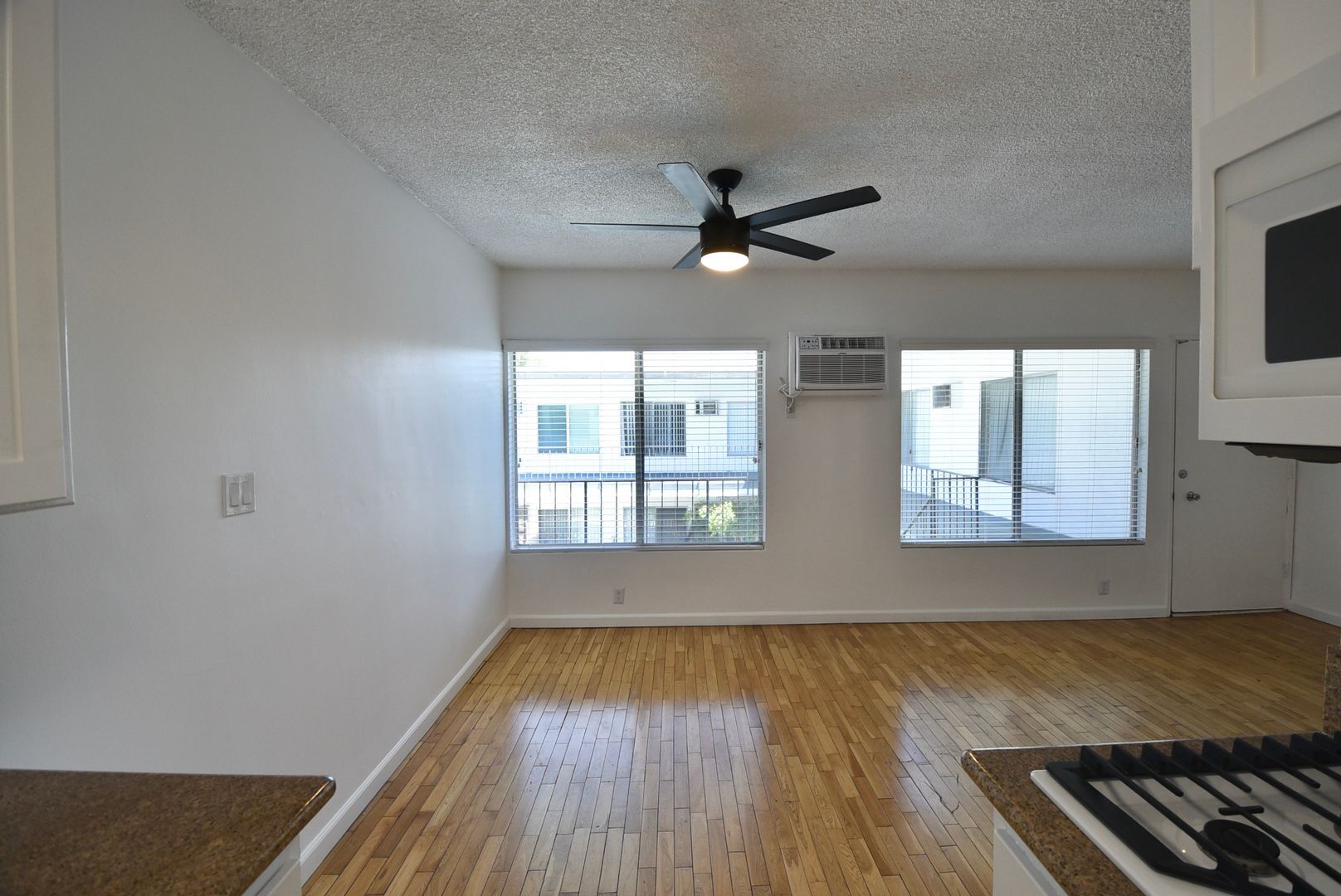 Building Photo - 12050 Tiara St