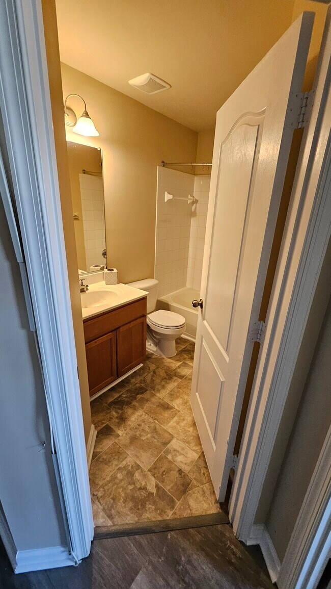 Building Photo - 9387 Rock Ripple Ln