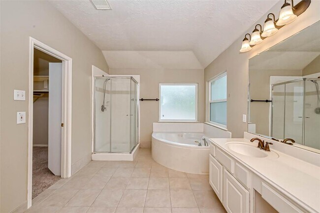 Building Photo - 3415 Brinton Trails Ln