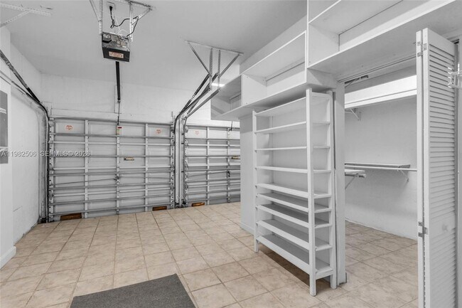 Building Photo - 11221 NW 48th Terrace