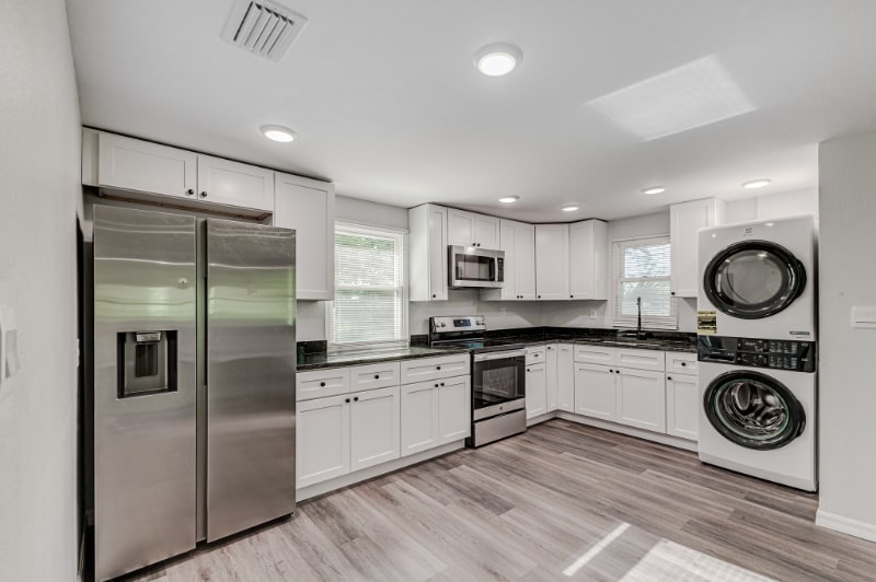 Building Photo - 2222 Peachtree St