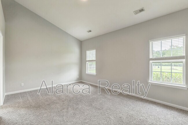 Building Photo - 1408 Crestgate Dr