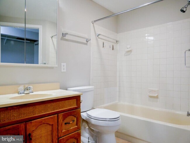 Building Photo - 13493 Demetrias Way