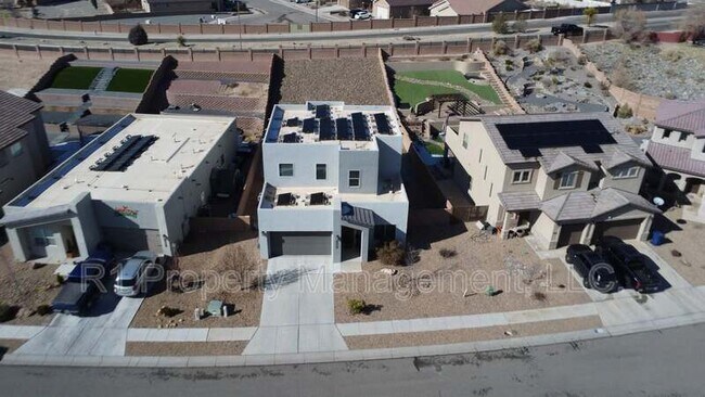 Building Photo - 1551 Corta Corona
