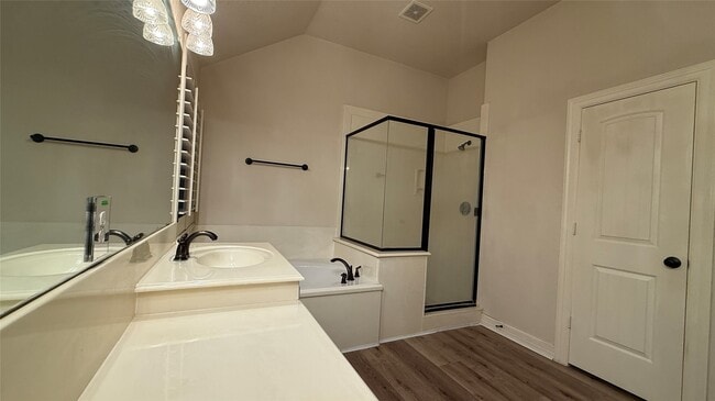 Building Photo - 931 Opal Chase Dr
