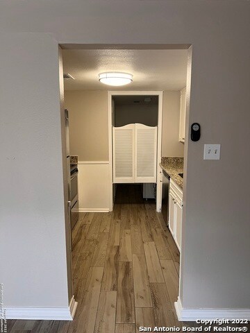 Building Photo - 645 Strings Dr