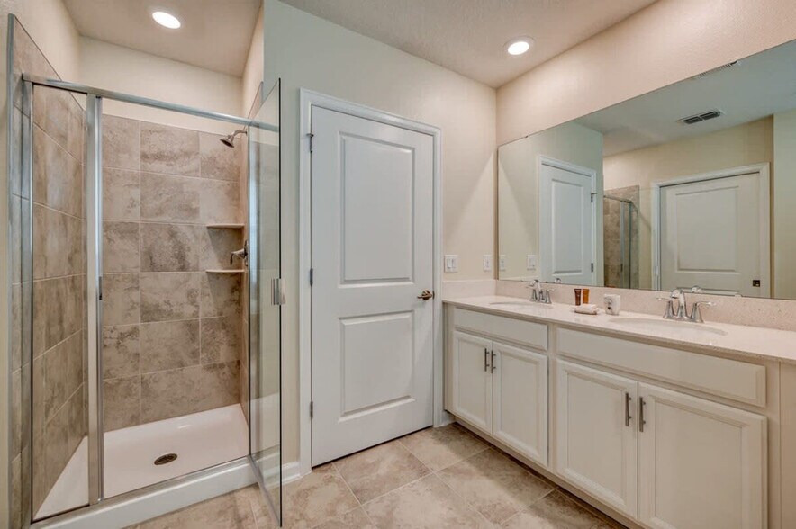 Building Photo - 891 Ocean Course Ave