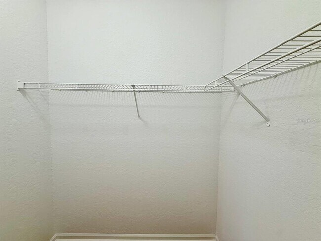 Building Photo - 17112 Carrington Park Dr