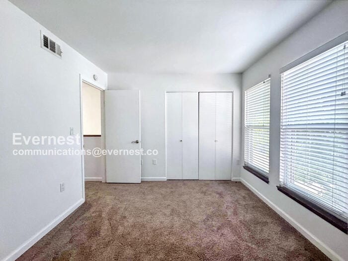 Building Photo - 1150 Inca St