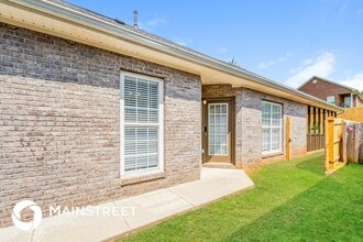 Building Photo - 4832 Longmeadow Dr