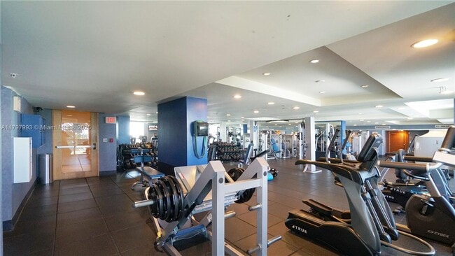 Building Photo - 7918 Harbor Island Dr