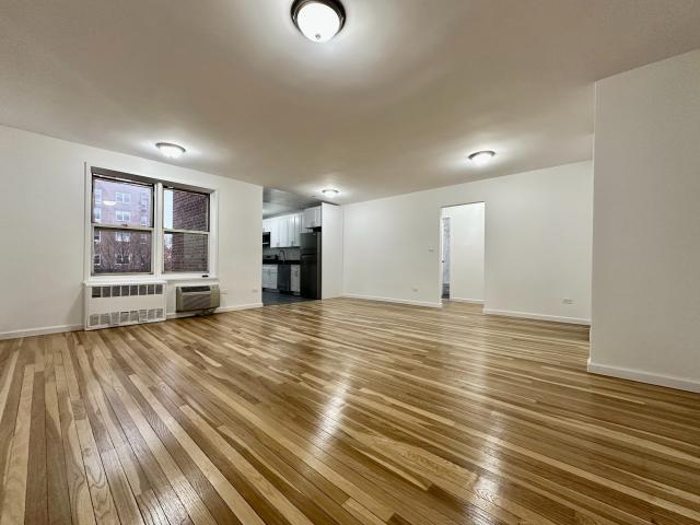 Building Photo - 2 bedroom in NEW YORK NY 10040