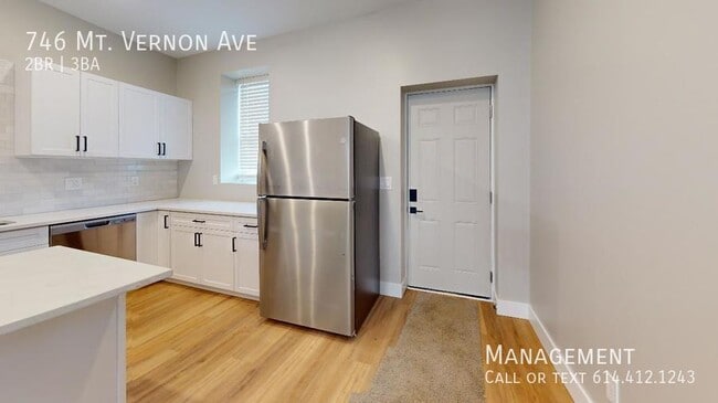 Building Photo - 746 Mt Vernon Ave