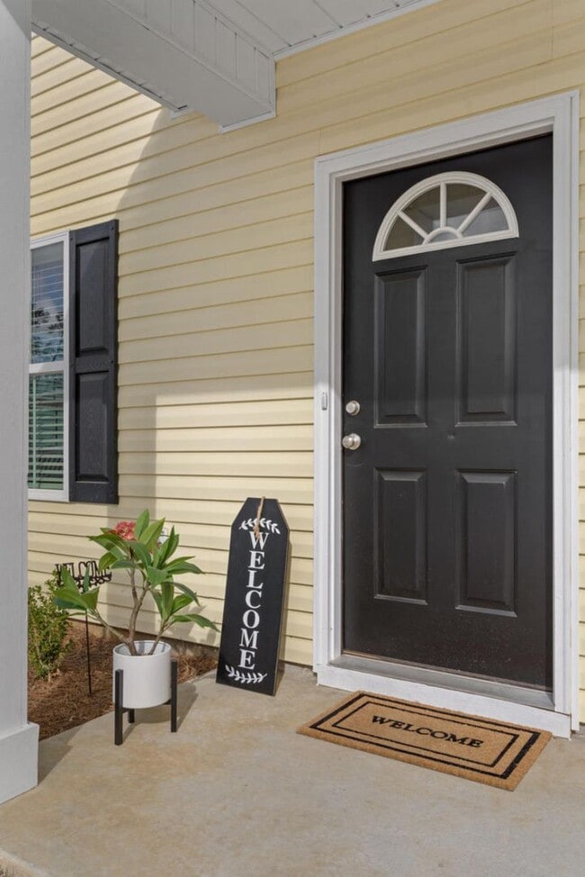 Primary Photo - 3/3 condo convenient to FSU, FAMU, TCC, re...